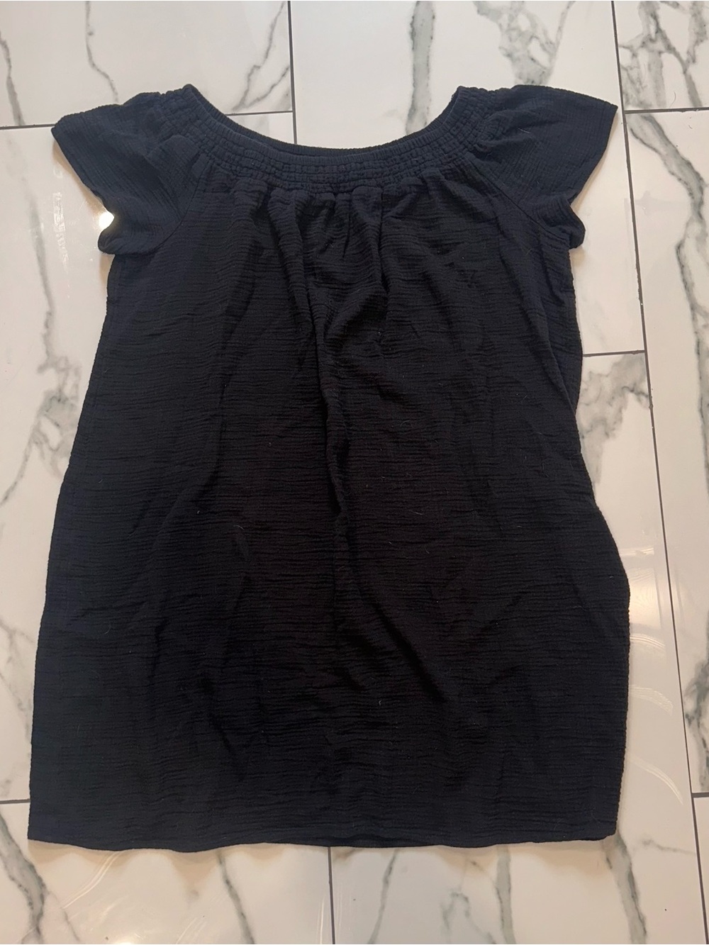 Old Navy Black Smocked Yoke Short Sleeve Tunic